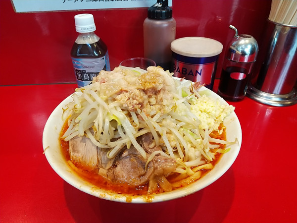 「小麺少なめ豚マシSK半分」@ラーメン二郎 西台駅前店の写真