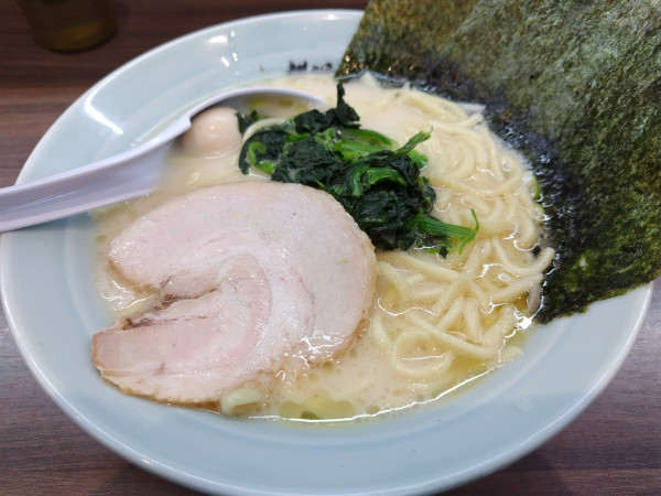 「ラーメン　（塩）　※硬め」@東和田魂心家の写真