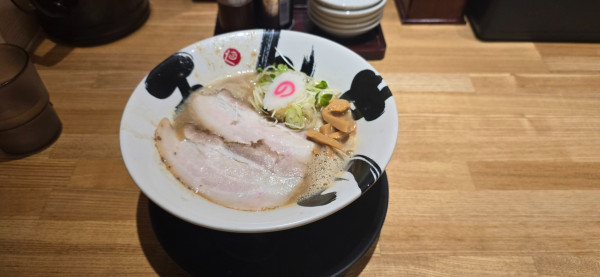 「あわせあじ」@彩色ラーメン きんせい 高槻駅前店の写真