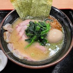 特製鳥豚骨ラーメン