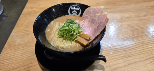 「特製濃厚鶏らぁ麺」@らぁ麺 きむらの写真