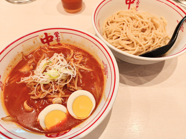 「冷し味噌卵麺」@蒙古タンメン 中本 高田馬場店の写真