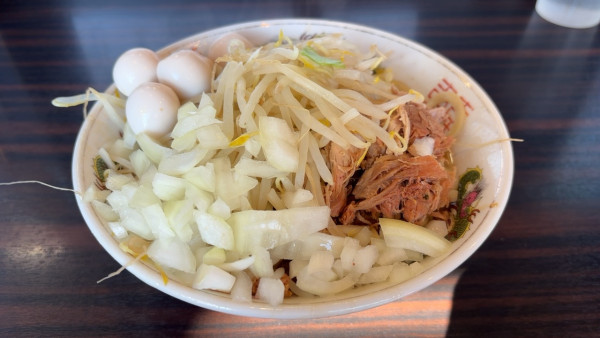 「小豚そば800うづら120 920円」@大盛軒の写真