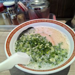博多ラーメン+替え玉