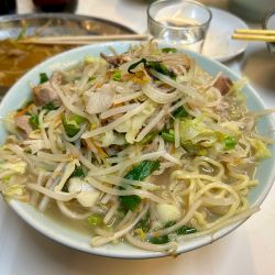 タンメン、餃子、ビール等