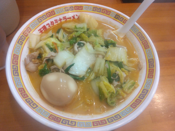 「天理スタミナラーメン味玉入り950円」@天理スタミナラーメン JR奈良駅前店の写真