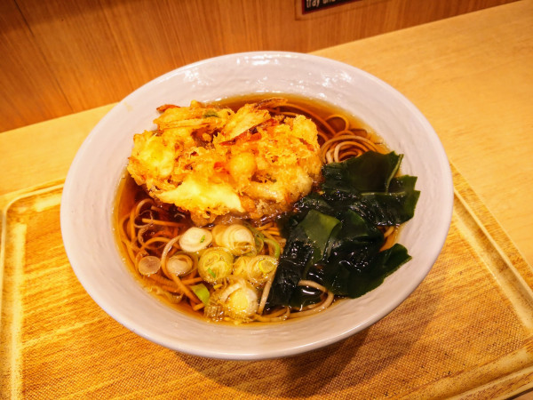 「天ぷらそば（590円）」@笠丸そば 御徒町店の写真