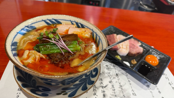 「特製担々麺（ノーマル）¥1,800」@中華そば 鴨福の写真