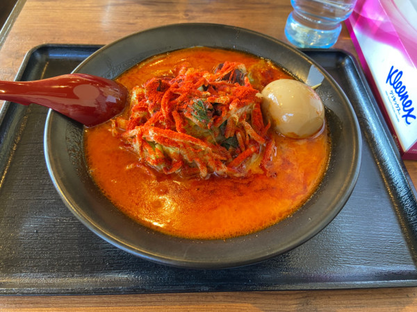 「激辛タンメン、味玉(1060円)」@濃厚タンメン マルテンの写真