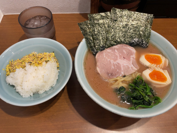 「ラーメン」@横浜家系ラーメン 五十三家の写真