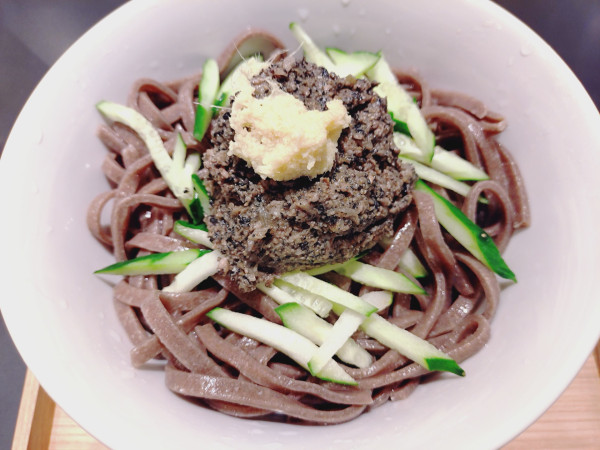 「じゃじゃ麺　１２１０円」@酢重正之 楽の写真