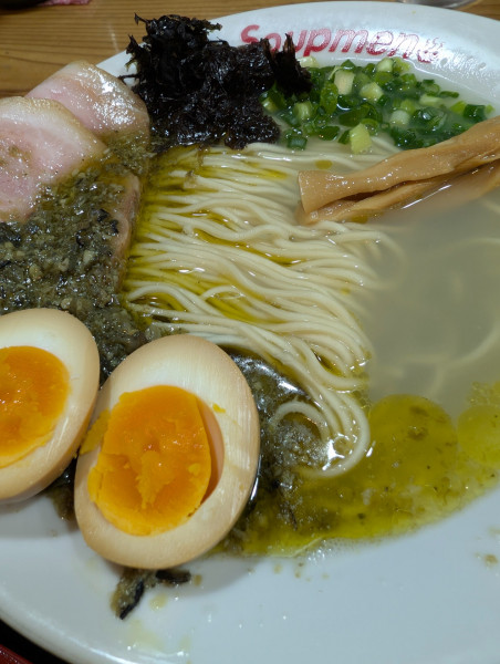 「金豚王牡蠣塩らぁ麺味玉入り」@Soupmenの写真