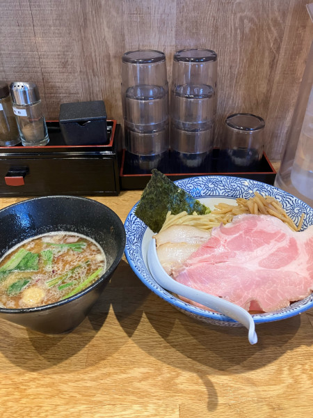「濃厚鶏鰹つけ麺」@鶏節麺 かびらの写真