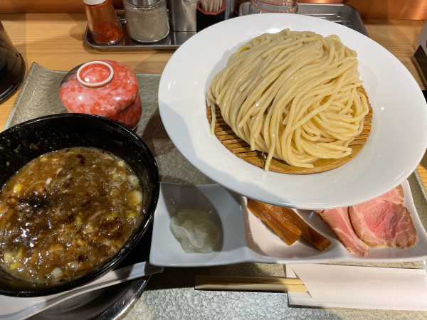 「新・豚つけ麺大」@ぶた斬り 以蔵の写真