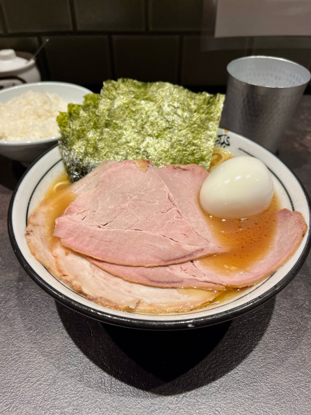 「特製ラーメン【TP】ライス」@らーめん飛粋の写真