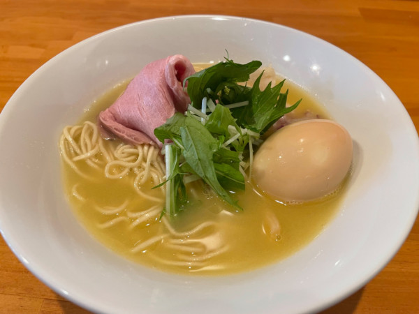 「味玉濃厚鶏ラーメン」@らーめん コッコの写真