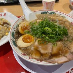 特製醤油味玉ラーメン＋焼飯（小）セット