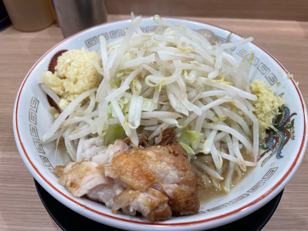 「ミニラーメン、ウズラ、1030円」@ラーメン豚山 金沢文庫店の写真