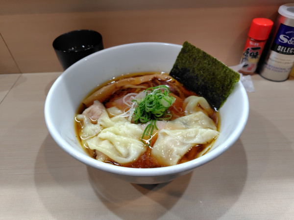 「ワンタン中華そば¥1250」@手揉み中華そば 中村の写真