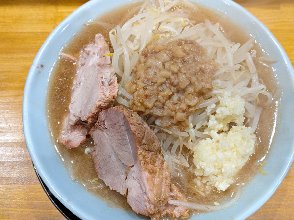 「ラーメン（麺200g、全て普通）」@俺の生きる道 錦糸町店の写真