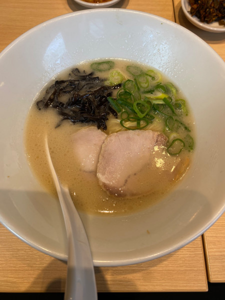 「白丸元味＋替え玉」@一風堂 ニトリモール相模原店の写真