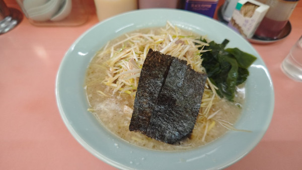 「ネギラーメン（中盛）」@ラーメンショップ 橋戸店の写真