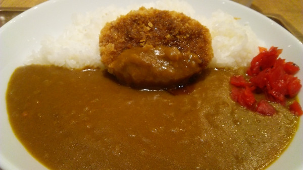 「北海道じゃがいもコロッケカレー 720円」@カレーハウス リオ 新宿店の写真