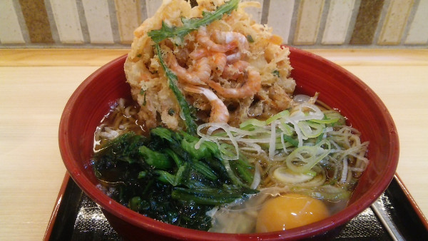 「小海老入り天玉そば 720円」@箱根そば 本陣 小田急エース南館店の写真