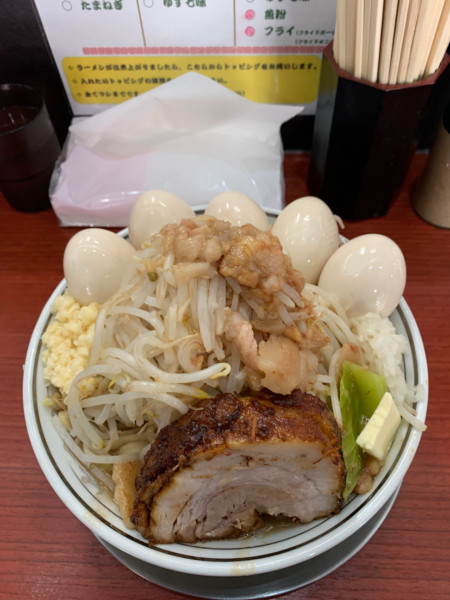 「majiでkoiするsioラーメン＋味玉×5」@ラーメン一太豚の写真