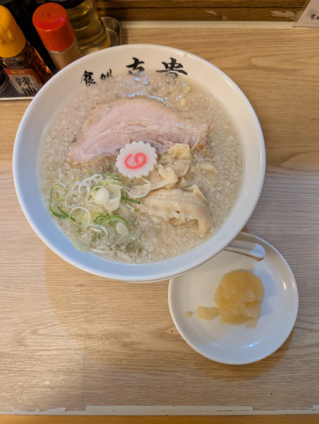 「ラーメン+背脂」@食い処 克貴の写真