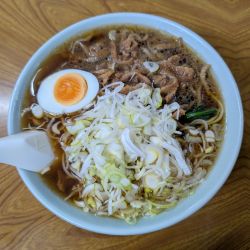 ラーメン+モツ（とり皮）+ネギ