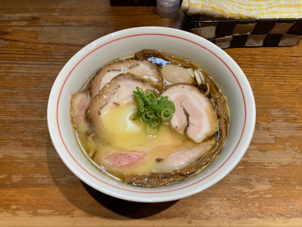 「特製醤油ラーメン ロース増し」@ラーメン屋 トイ・ボックスの写真