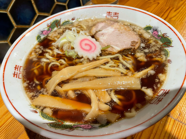 「醤油¥900」@ユース軒の写真