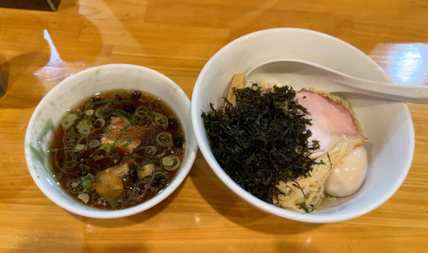 「つけ麺　➕　味玉」@川の先の上の写真