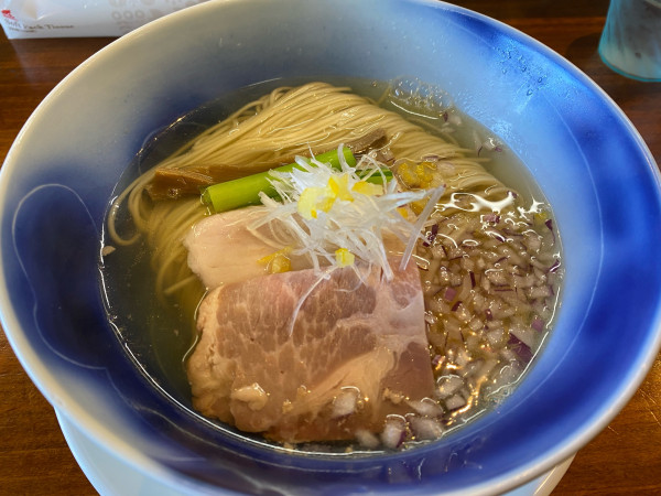 「アゴ節塩らーめん」@塩らーめん 千茶屋の写真