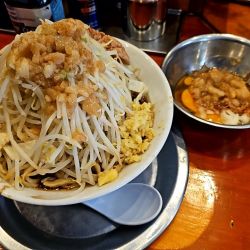 大ラーメンとあぶねぎたま