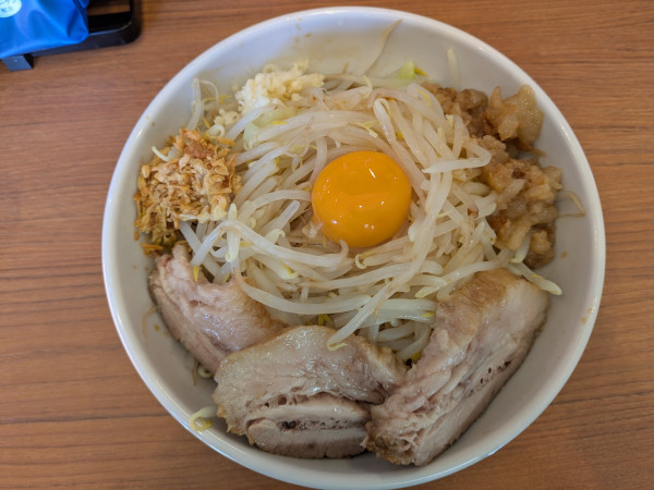 「小ラーメン汁なし＋豚」@ラーメン ぶた壱の写真