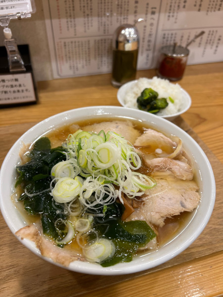 「ひらちゃんラーメン 中華そば」@麺道 ひとひらの写真