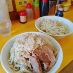 つけ麺(750+100円)