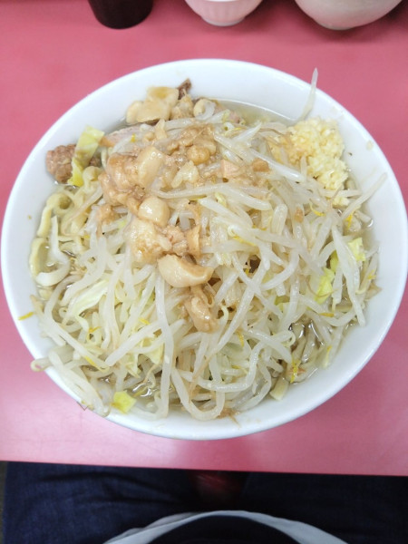 「小ラーメン（ニンニクアブラ）＋生たまご」@ラーメン二郎 小岩店の写真