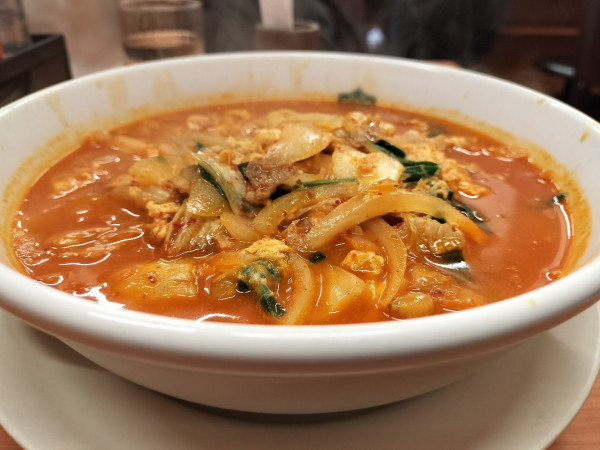 「チゲ味噌ラーメン」@日高屋 南千住店の写真