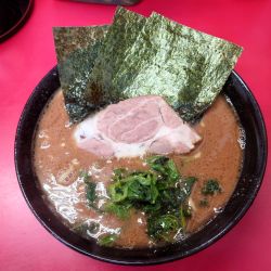 ラーメン￥900＋ライスさー