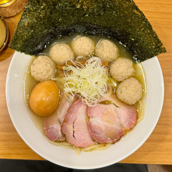 「全部のせ塩らーめん実山椒つくねTP×2」@しののめヌードルの写真