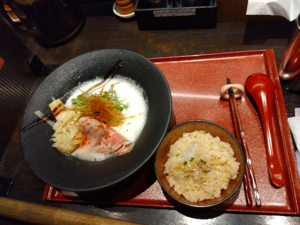 「鯛塩濃厚そば」@恋し鯛の写真