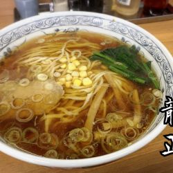 しょうゆらーめん¥700