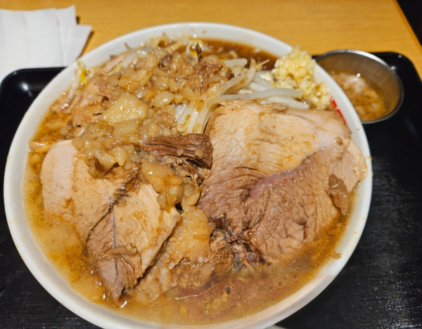 「夢を語れ　豚ラーメン」@#新宿地下ラーメンの写真