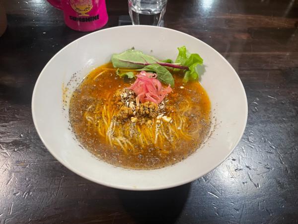 「旨味重ねスパイスカレーらーめん」@らーめん こてつの写真