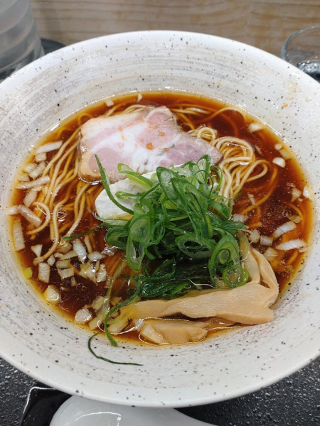 「中華そば（醤油）」@中華そば 神田 そめいよしのの写真