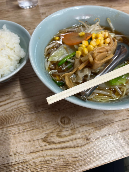 「野菜ラーメン+半ライス 820」@メルシーの写真