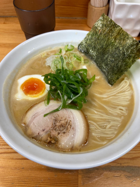 「らーめん（９００円）」@いっぽしの写真